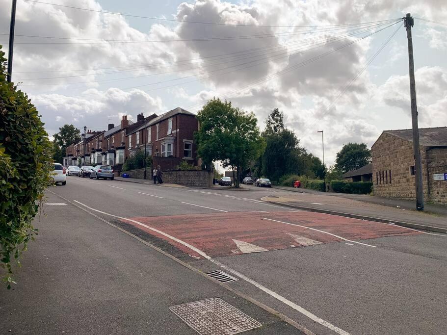 3 - Quaint Double In A Shared House Apartment Sheffield