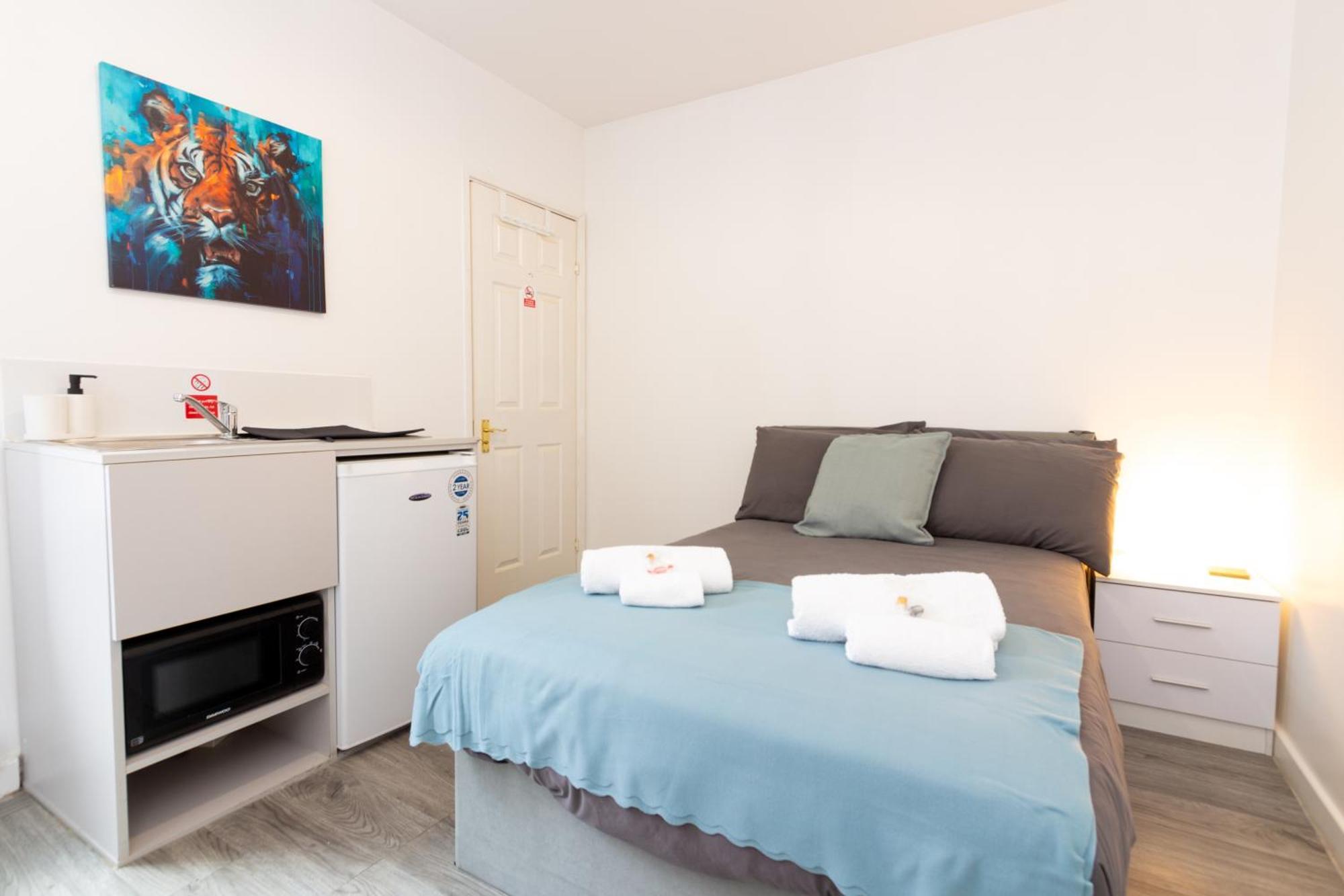 3 - Quaint Double In A Shared House Apartment Sheffield