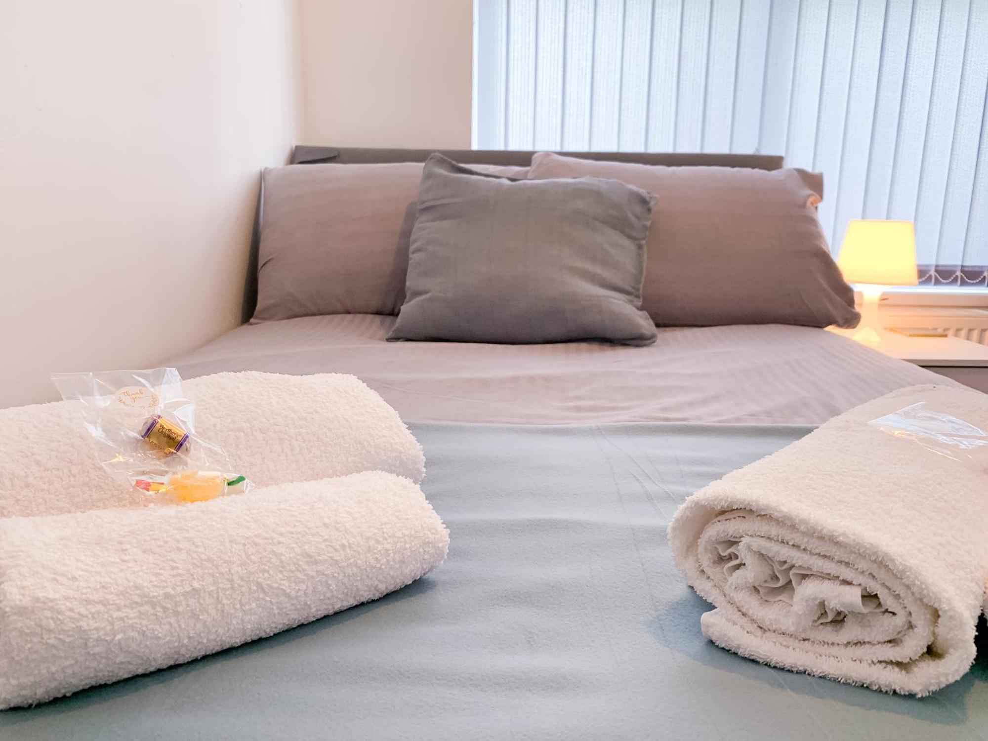 Apartment 3 - Quaint Double In A Shared House *